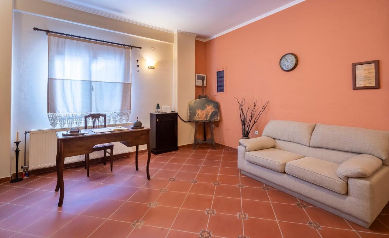 Odos Oneiron Lägenhet Arachova Exteriör bild