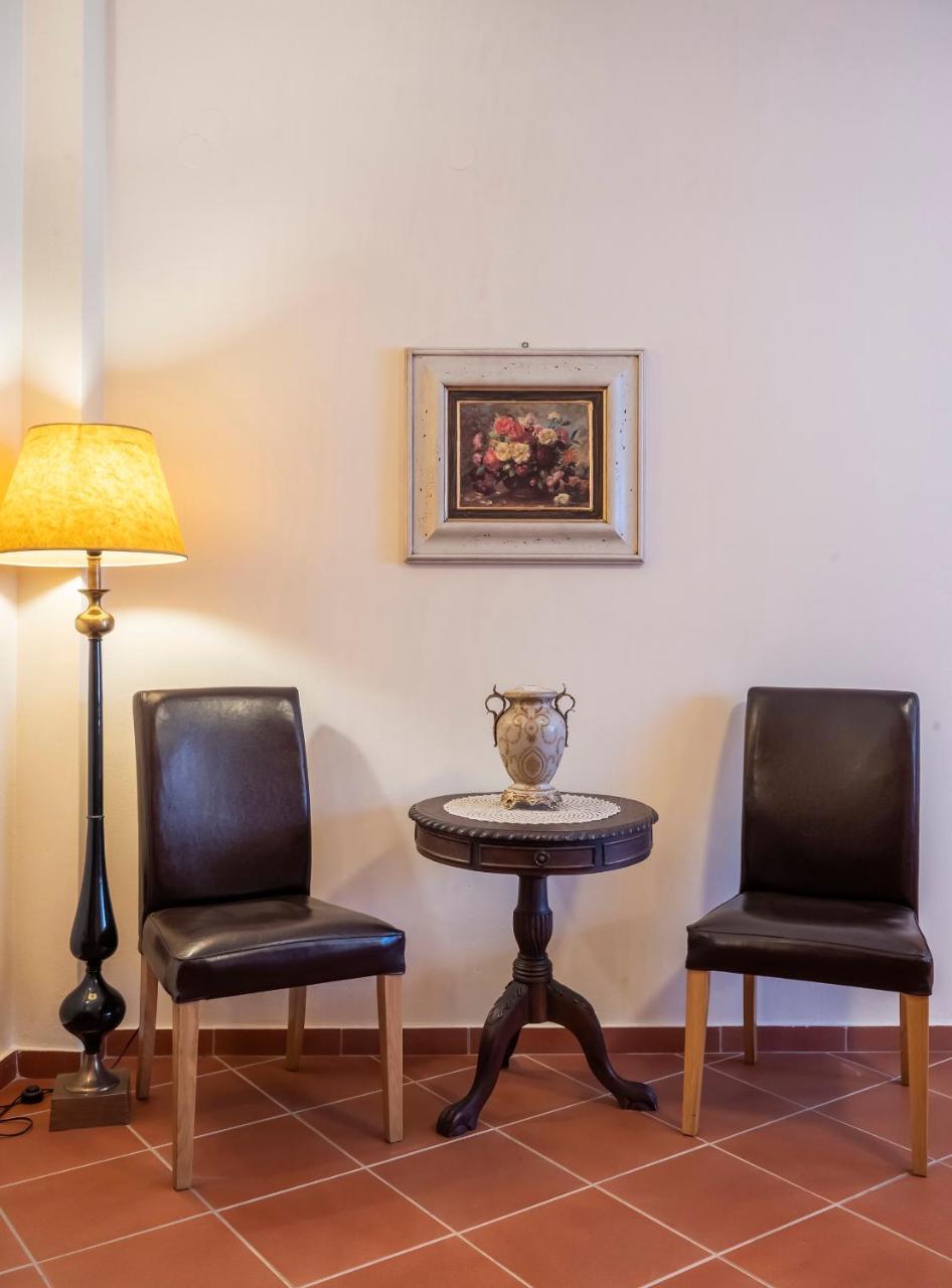 Odos Oneiron Lägenhet Arachova Exteriör bild